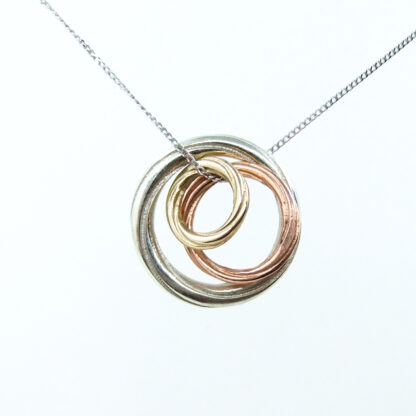 9ct Gold Twist Continuum Triple Pendant – Mixed Sizes and Golds